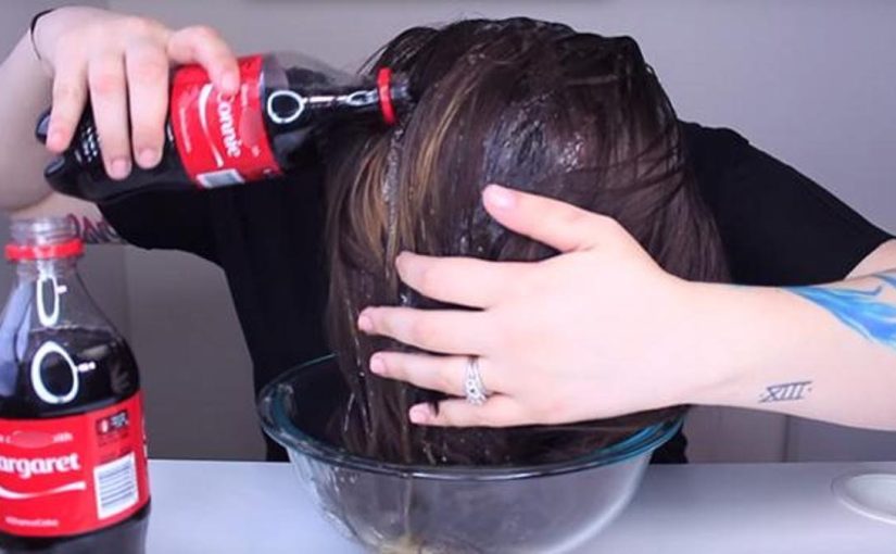 İşte saçınızı kola ile yıkamanızın sebebi ➤ haberion.com