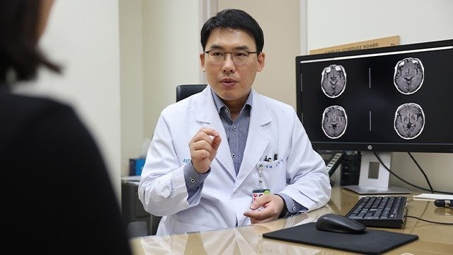 알츠하이머병의 초기 징후 네 가지를 소개합니다 ➤ haberion.com