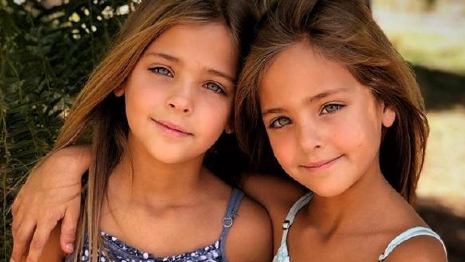 세계에서 가장 아름다운 쌍둥이 자매의 사진입니다 ➤ haberion.com