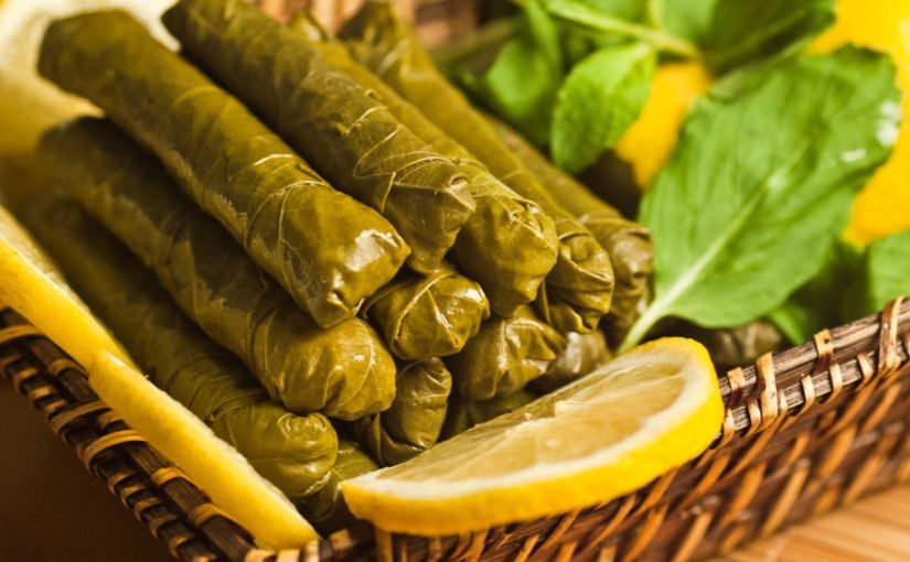 Sarma pişirmenin efsane yöntemi: Çay bardağını ters çevirin ➤ haberion.com